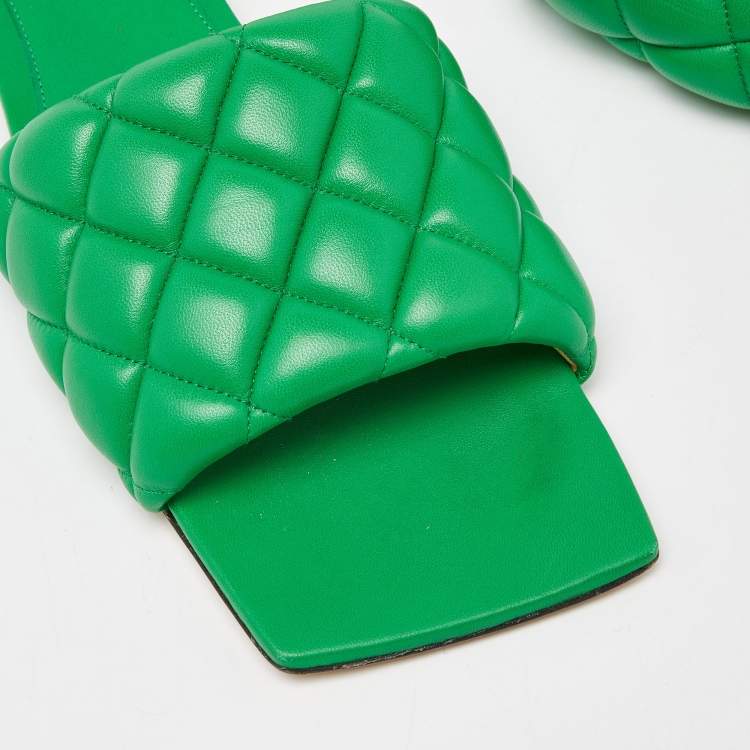 Pre Owned Bottega Veneta Green Padded Leather Flat Slides Size 41