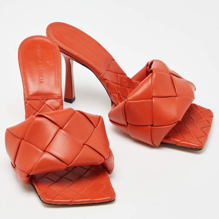 Pre Owned Bottega Veneta Orange Intrecciato Leather Lido Sandals  Size 37