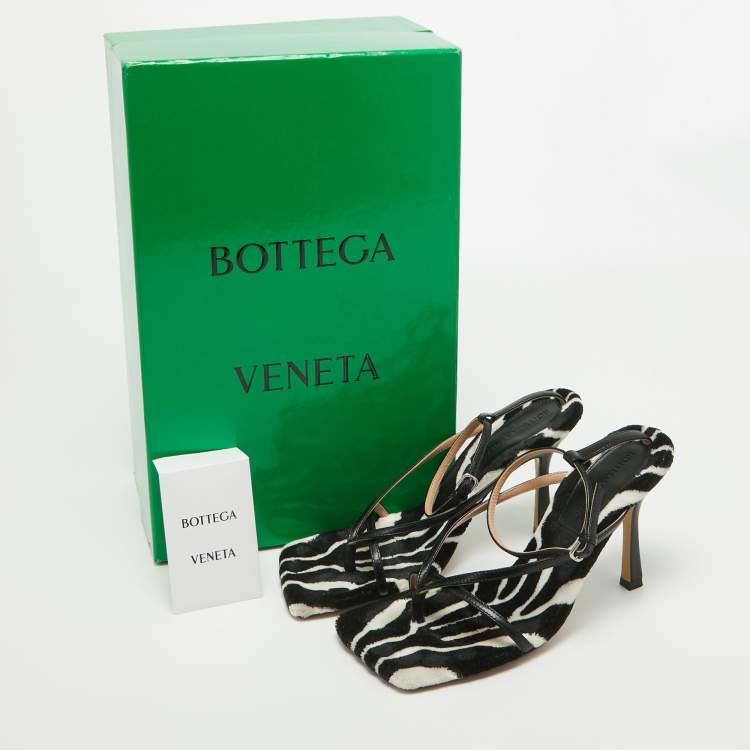 Pre Owned Bottega Veneta Black Leather and Fur Stretch Ankle Strap Sandals Size 38