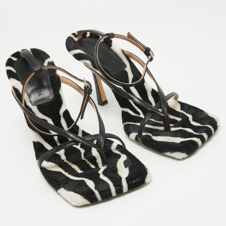 Pre Owned Bottega Veneta Black Leather and Fur Stretch Ankle Strap Sandals Size 38