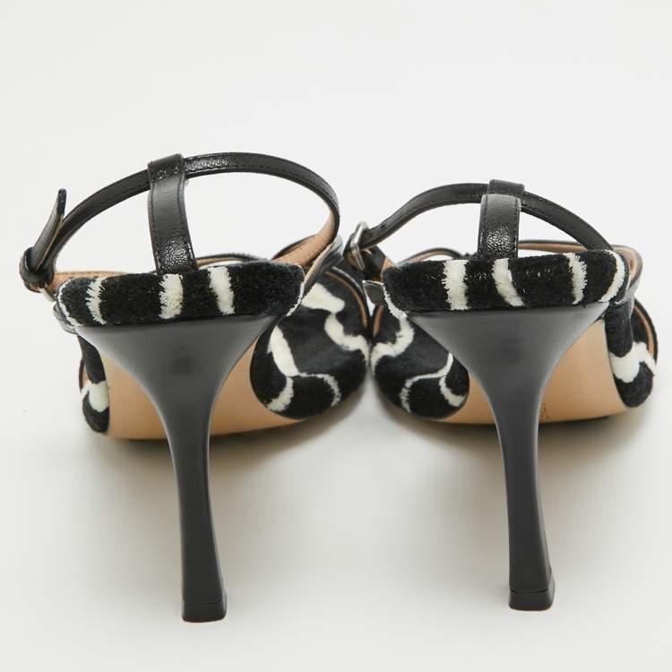 Pre Owned Bottega Veneta Black Leather and Fur Stretch Ankle Strap Sandals Size 38