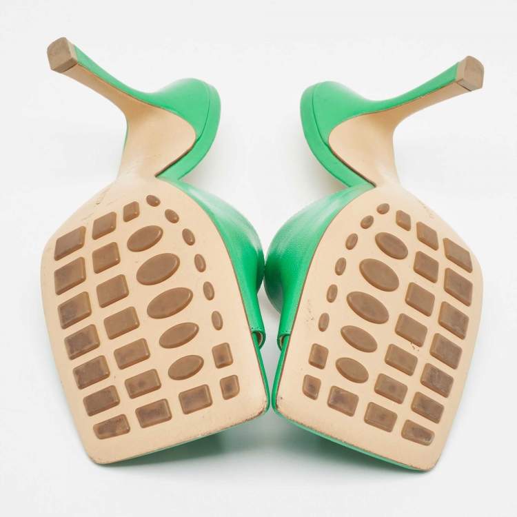Pre Owned Bottega Veneta Green Leather Square Open Toe Slide Sandals Size 38
