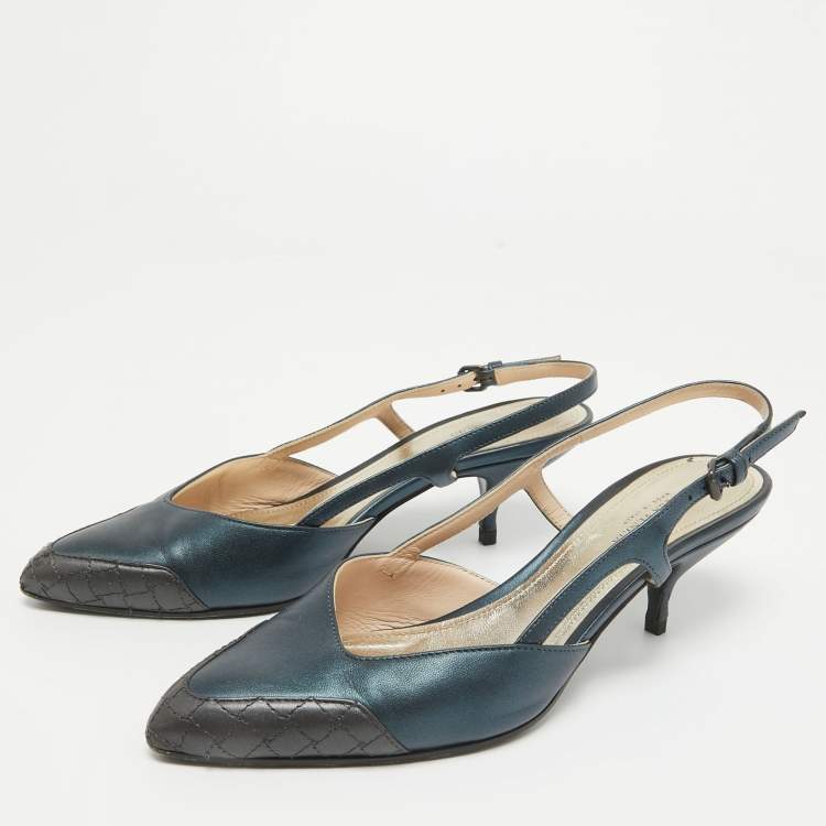 Pre Owned Bottega Veneta Metallic Two Tone Leather Slingback Pumps Size 37