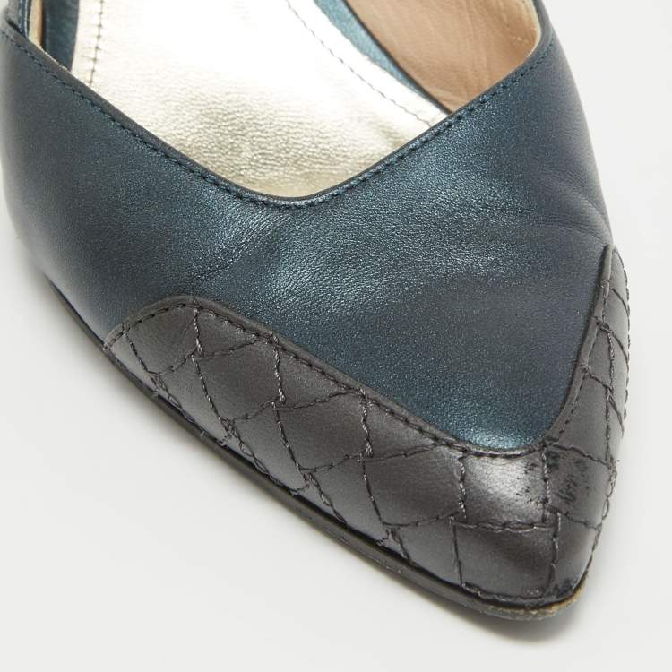 Pre Owned Bottega Veneta Metallic Two Tone Leather Slingback Pumps Size 37