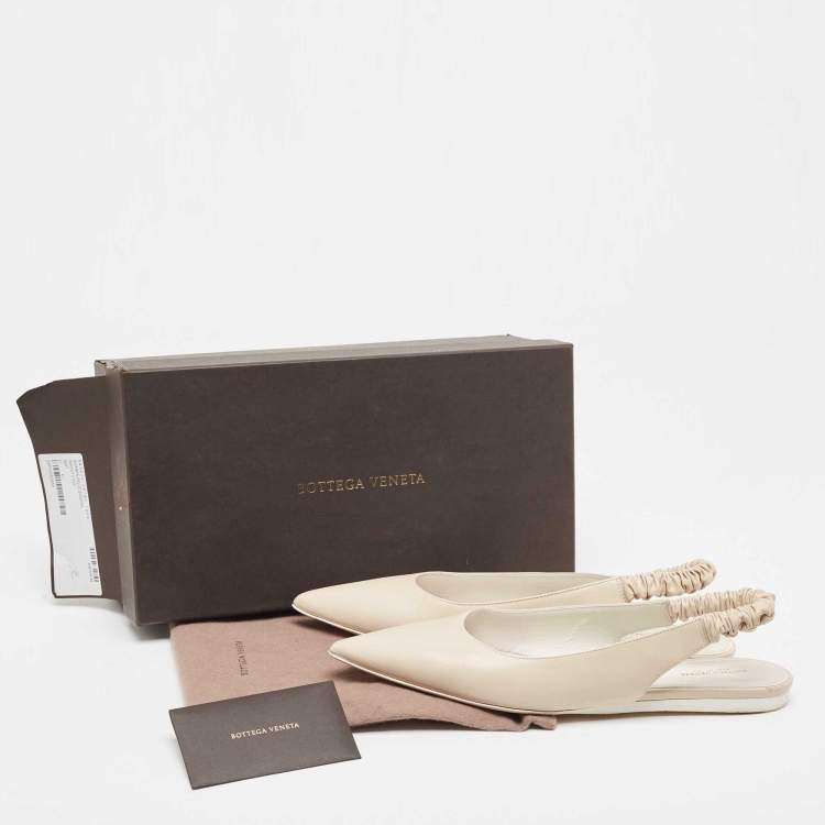 Pre Owned Bottega Veneta Cream Leather Pointed Toe Slingback Flats Size 41 