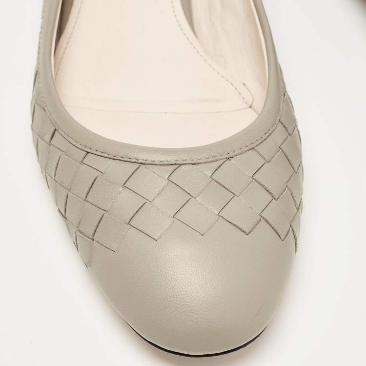 Pre Owned Bottega Veneta Grey Intrecciato Leather Ballet Flats Size 36