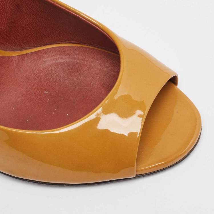 Pre Owned Bottega Veneta Brown Patent Leather Peep Toe Pumps Size 40