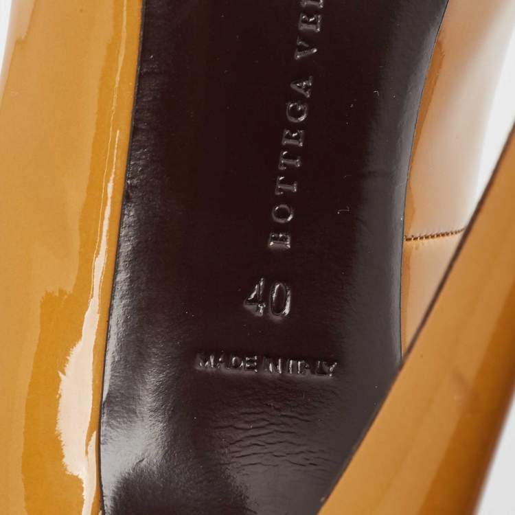 Pre Owned Bottega Veneta Brown Patent Leather Peep Toe Pumps Size 40