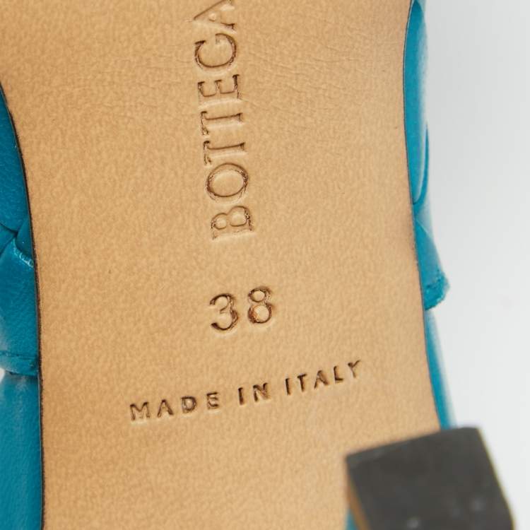 Pre Owned Bottega Veneta Blue Intrecciato Leather Lido Slide Sandals Size 38
