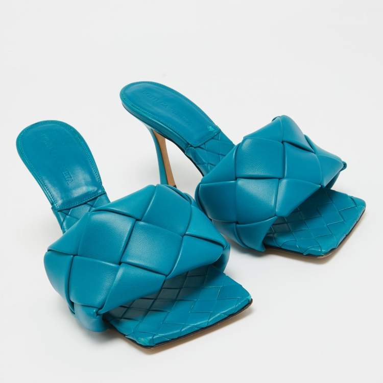 Pre Owned Bottega Veneta Blue Intrecciato Leather Lido Slide Sandals Size 38