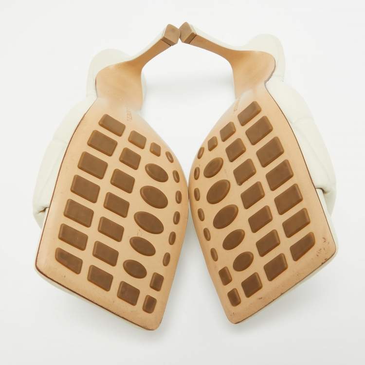 Pre Owned Bottega Veneta Cream Leather Lido Open Toe Slide Sandals Size 39