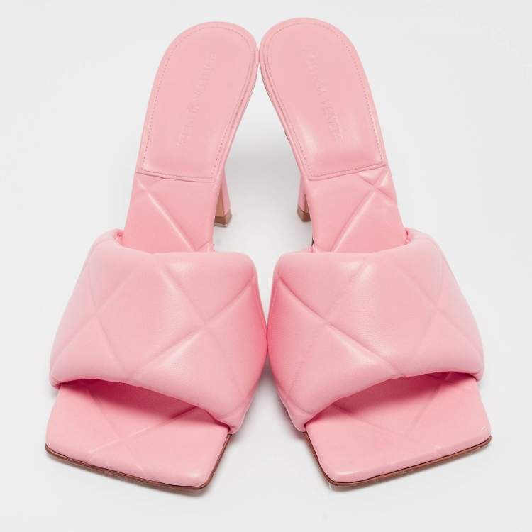 Pre Owned Bottega Veneta Pink Quilted Leather Slide Sandals Size 40.5