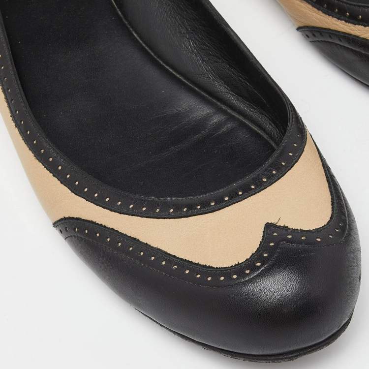 Pre Owned Bottega Veneta Black/Beige Brogue Leather Ballet Flats Size 39.5