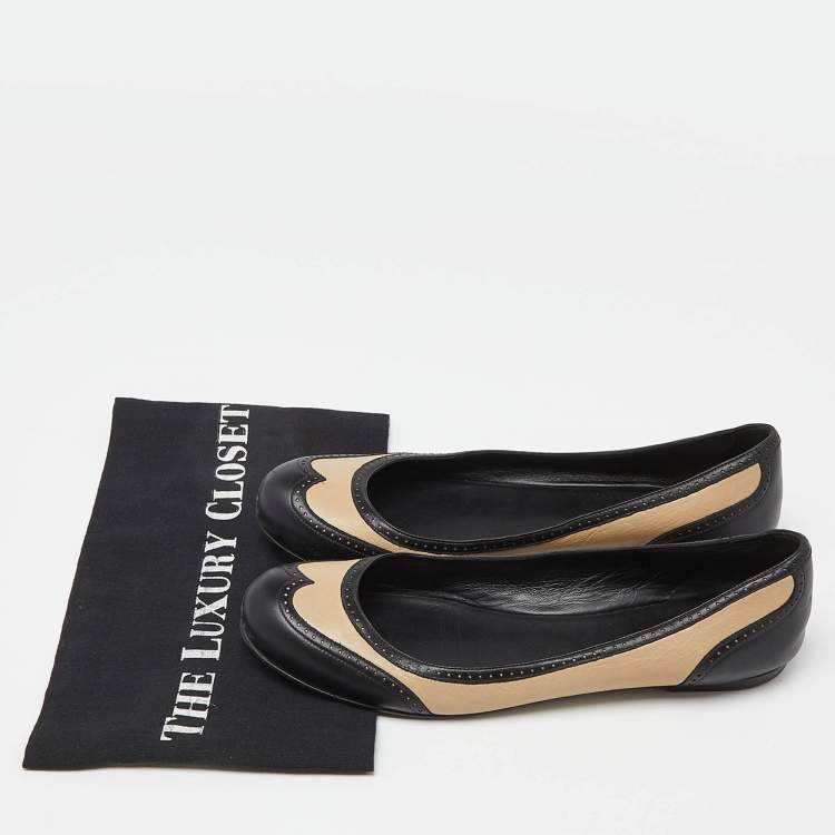 Pre Owned Bottega Veneta Black/Beige Brogue Leather Ballet Flats Size 39.5