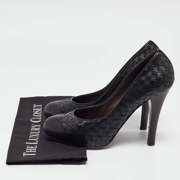 Pre Owned Bottega Veneta Black Intrecciato Leather Almond Toe Pumps Size 40