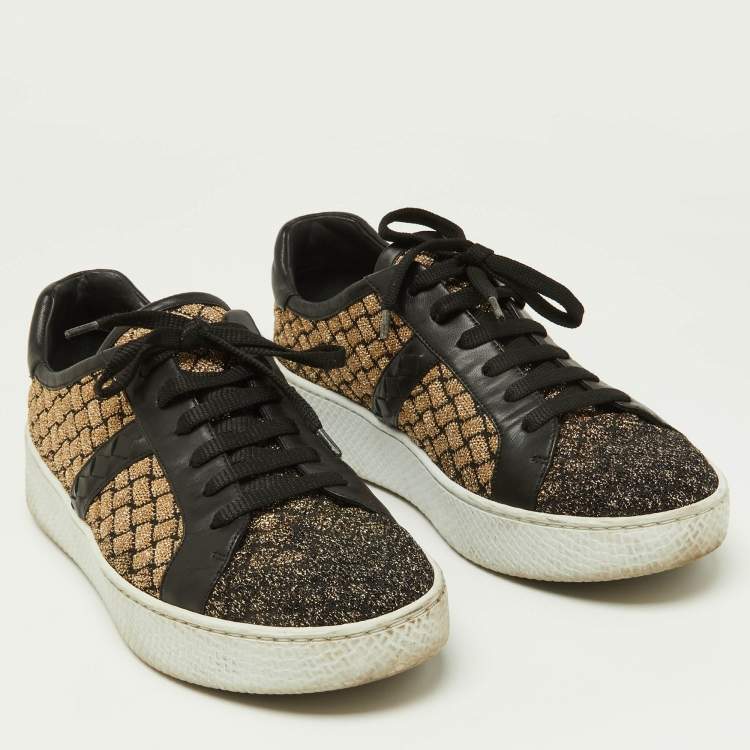 Pre Owned Bottega Veneta Black/Gold Woven Fabric and Leather Low Top Sneakers Size 39.5