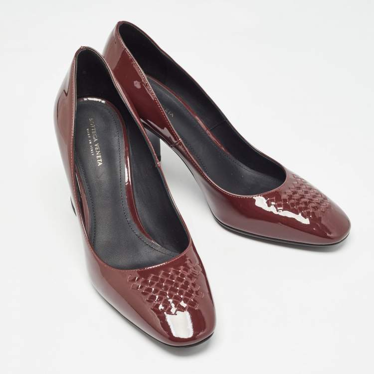 Pre Owned Bottega Veneta Bordeaux Patent Leather Intrecciato Pumps Size 37