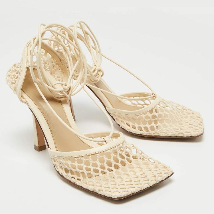 Pre Owned Bottega Veneta Cream Mesh and Leather Ankle Tie Pumps Size 37