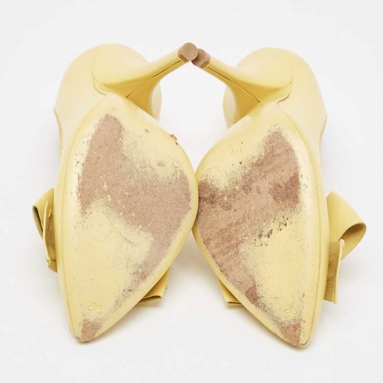Pre Owned Bottega Veneta Primerose Yellow Leather Bow Embellished Pumps Size 35