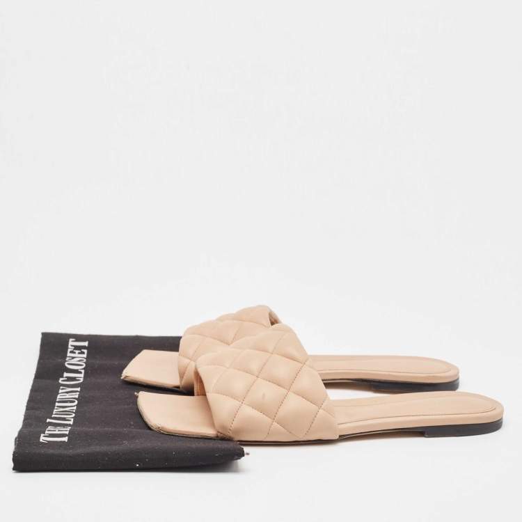 Pre Owned Bottega Veneta Beige Padded Leather Flat Slides Size 39