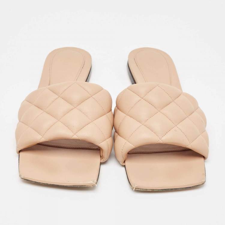 Pre Owned Bottega Veneta Beige Padded Leather Flat Slides Size 39