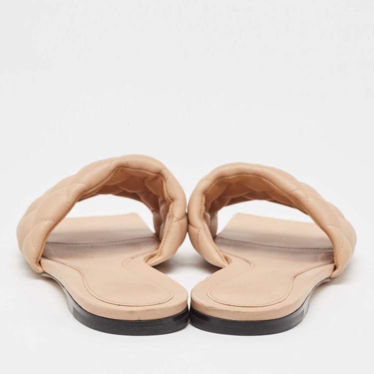 Pre Owned Bottega Veneta Beige Padded Leather Flat Slides Size 39