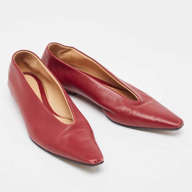 Pre Owned Bottega Veneta Burgundy Leather Almond Toe Ballet Flats Size 35