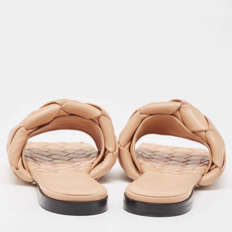 Pre Owned Bottega Veneta Beige Quilted Leather Lido Flat Slides Size 40