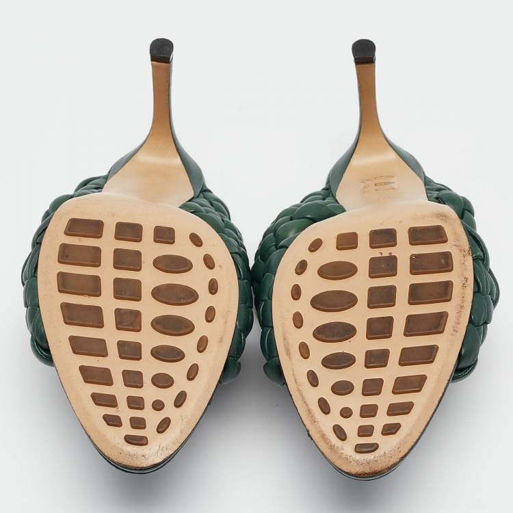 Pre Owned Bottega Veneta Green Leather Braided Accents Slides Size 40.5