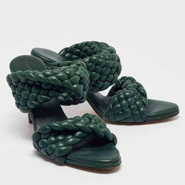Pre Owned Bottega Veneta Green Leather Braided Accents Slides Size 40.5