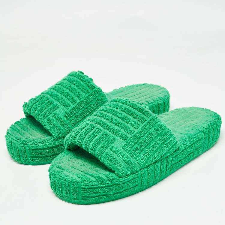 Pre Owned Bottega Veneta Green Cotton Fabric Resort Sponge Slides Size 40