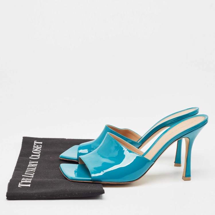 Pre Owned Bottega Veneta Turquoise Blue Patent Leather Stretch Square Toe Slide Sandals Size 41