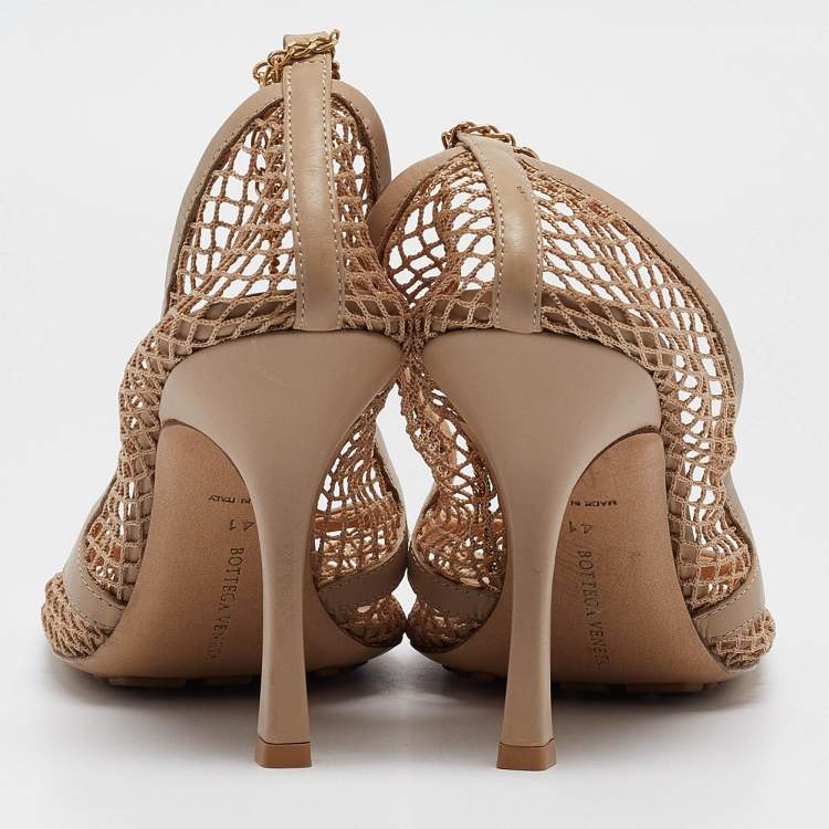 Pre Owned Bottega Veneta Beige Mesh and Leather Stretch Slingback Pumps Size 41