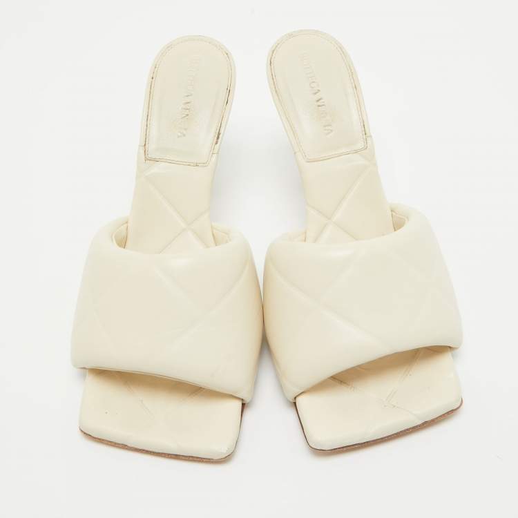 Pre Owned Bottega Veneta White Leather Lido Open Toe Slide Sandals Size 39.5