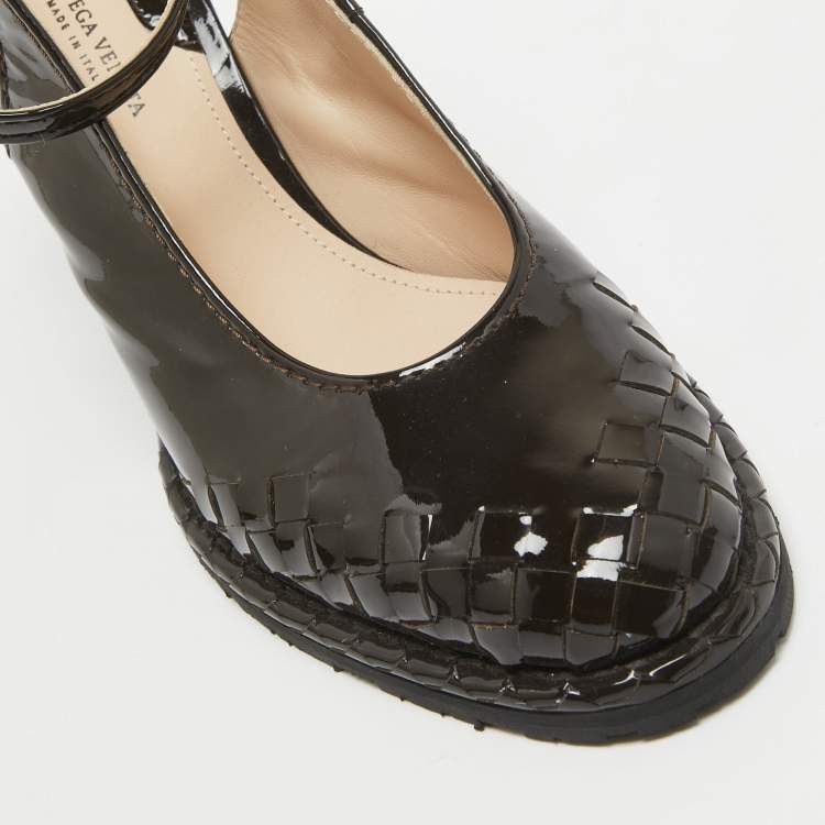 Pre Owned Bottega Veneta Dark Brown Patent Leather Slingback Ankle Strap Wedge Pumps Size 39
