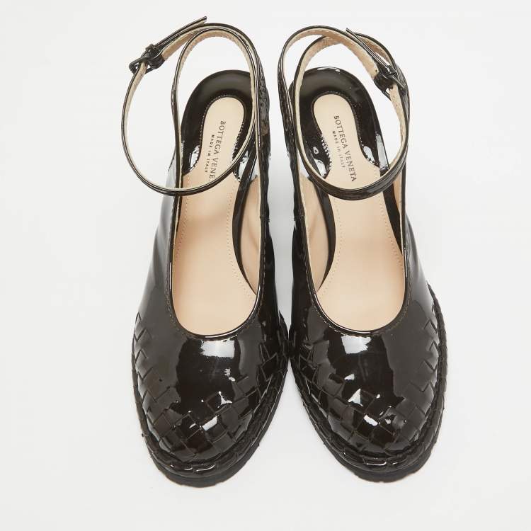 Pre Owned Bottega Veneta Dark Brown Patent Leather Slingback Ankle Strap Wedge Pumps Size 39