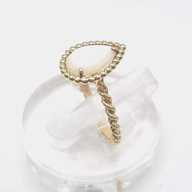Pre Owned Boucheron 18K Yellow Gold and Mother of pearl Serpent Boheme Ring 54