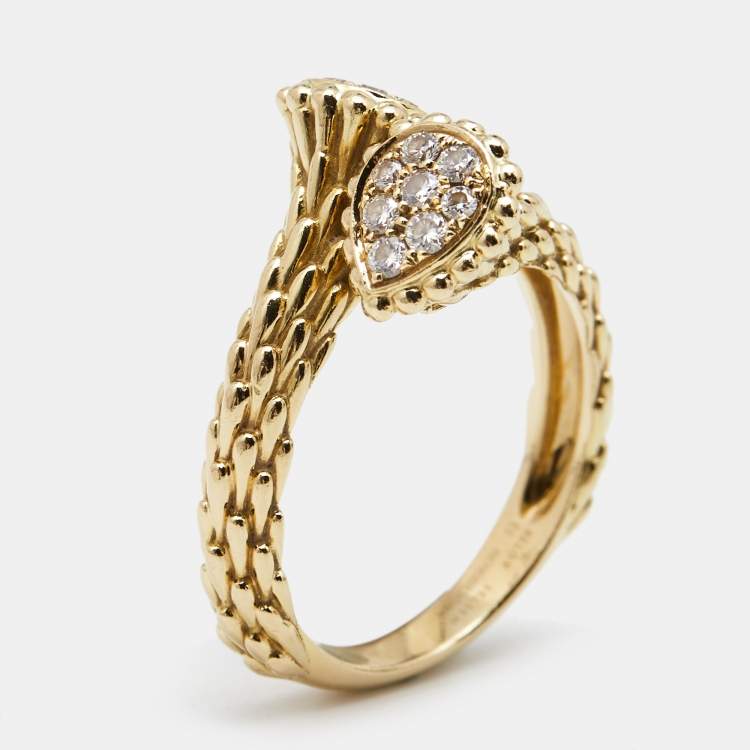 Pre Owned Boucheron Serpent Boheme Toi et Moi XS Motif Diamond 18k Yellow Gold Ring Size 53