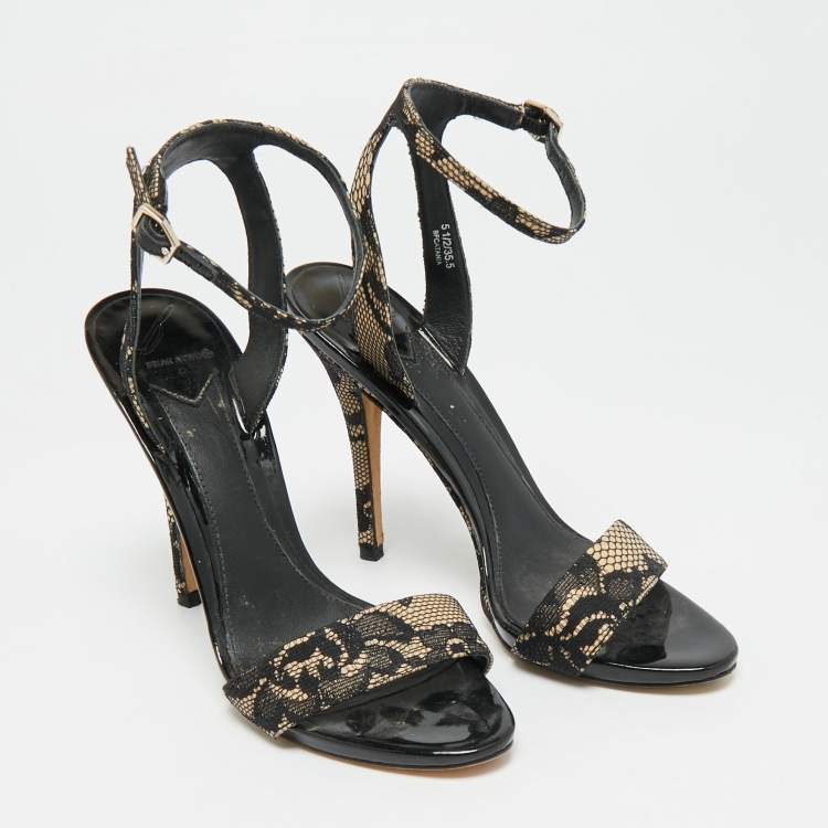 Pre Owned Brian Atwood Size 35.5 Black/Beige Lace and Patent Leather Ankle Strap Sandals