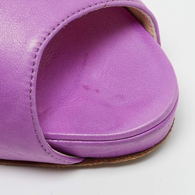 Pre Owned Brian Atwood Size 40.5  Lilac Leather Studded Peep Toe Slingback Pumps