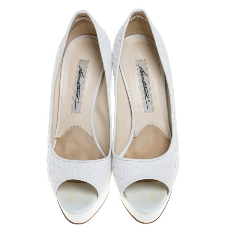 Pre Owned Brian Atwood White Floral Embroidered Fabric Peep Toe Platform Pumps Size 39.5
