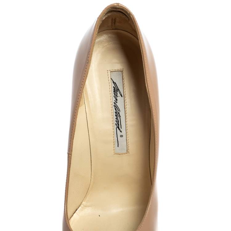 Pre Owned Brian Atwood Beige/Black Patent Leather Platform Pumps Size 36