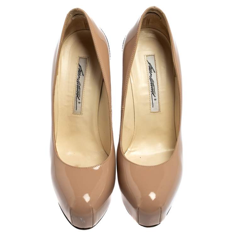 Pre Owned Brian Atwood Beige/Black Patent Leather Platform Pumps Size 36