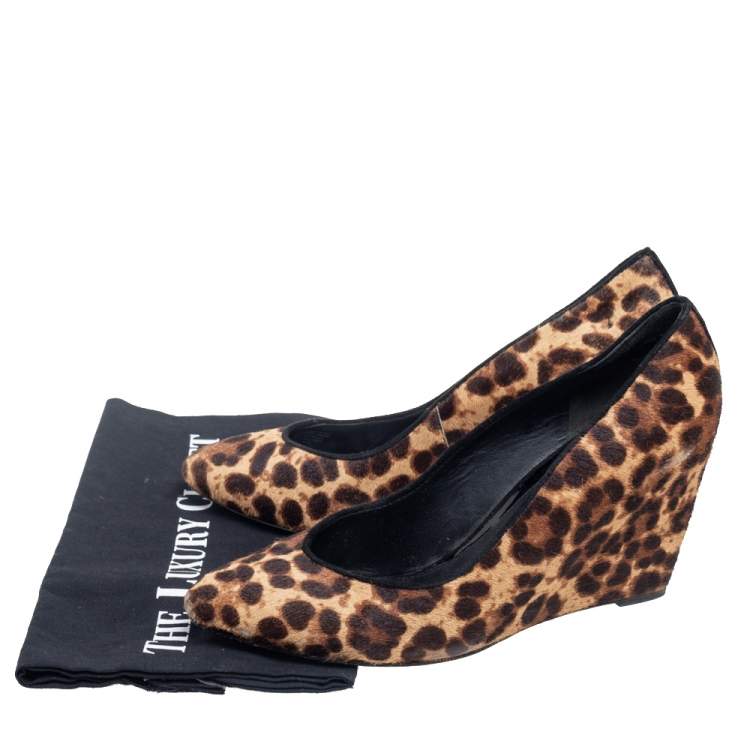 Pre Owned Brian Atwood Brown Leopard Print Pony Hair Wedge Pumps Size 39.5