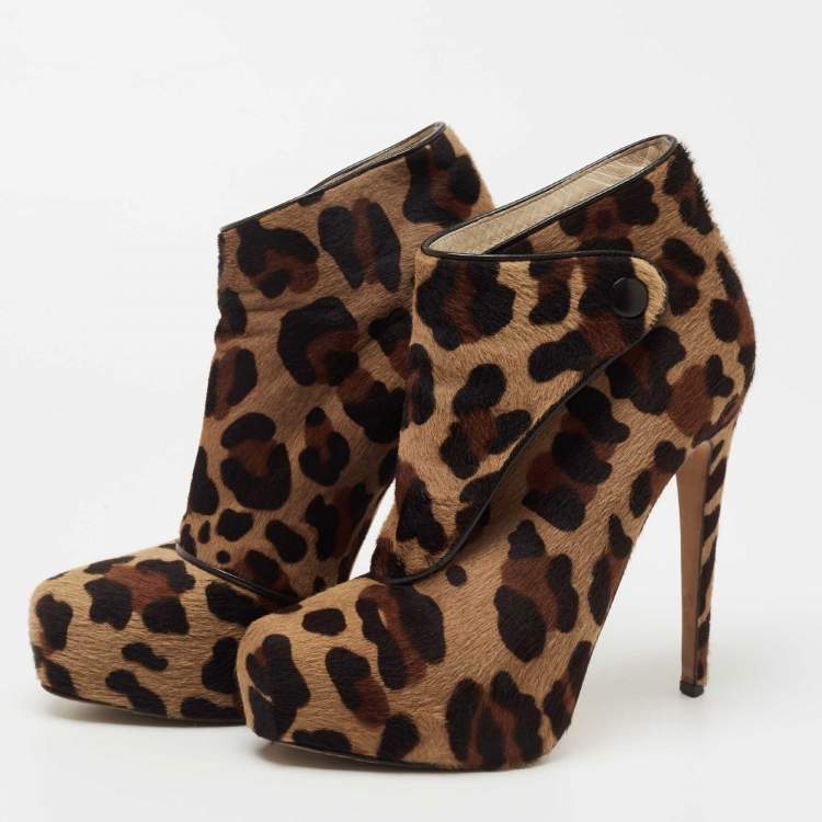 Pre Owned Brian Atwood  Brown/Black Leopard Print Calf Hair Ankle Boots Size 38.5
