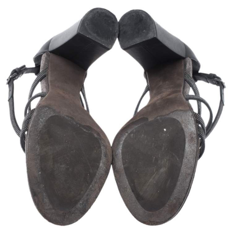 مملوكة مسبقًا Brunello Cucinelli Metallic Grey Bead And Leather Strappy Sandals Size 36