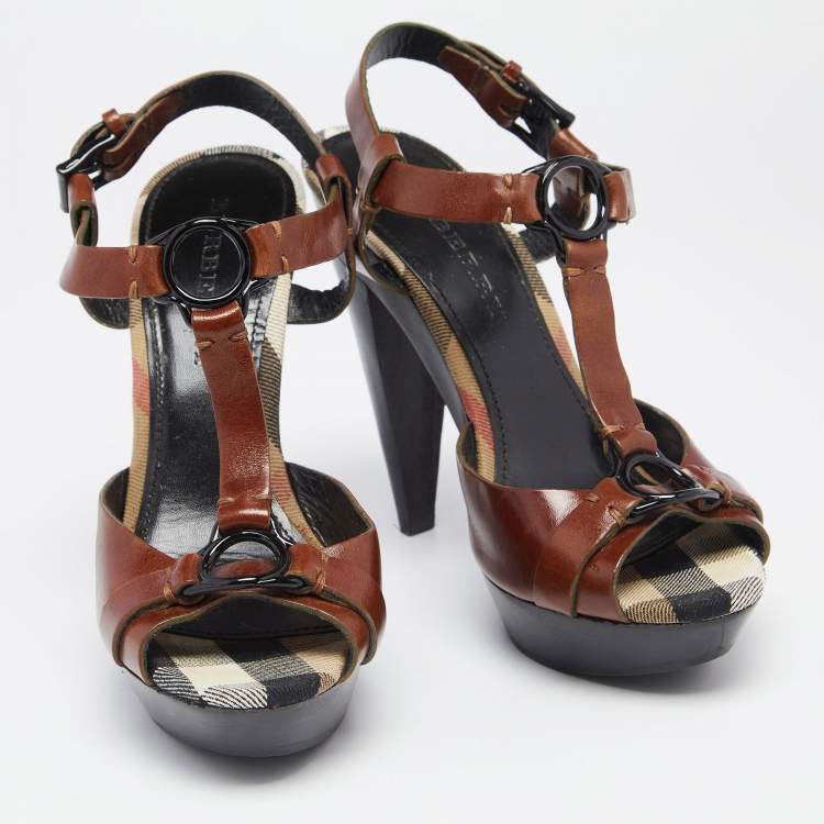 مملوكة مسبقًا Burberry Brown/Beige Leather Hans T Strap Platform Sandals Size 38
