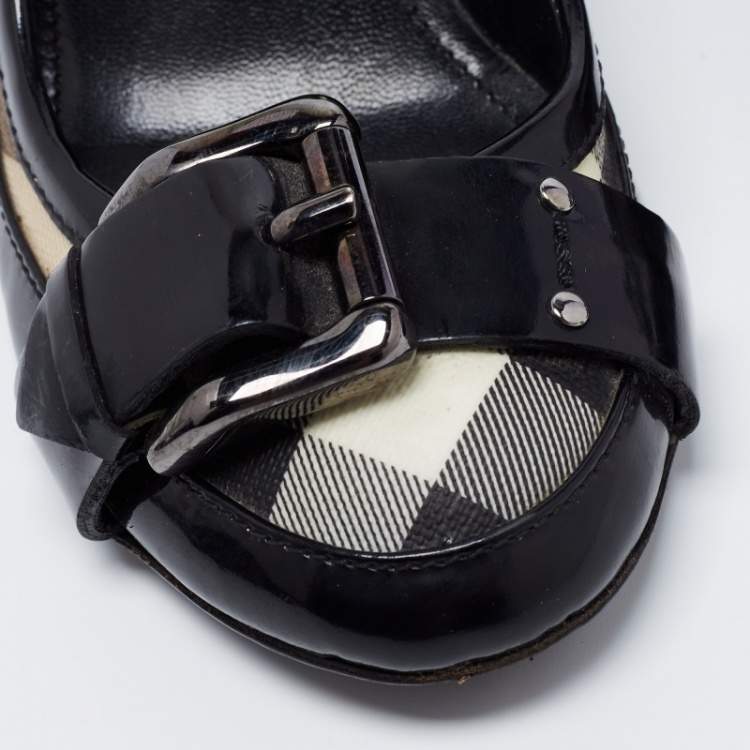 Pre Owned Burberry Black/Beige Check Canvas and Patent Buckle Detail Pumps  Size 37