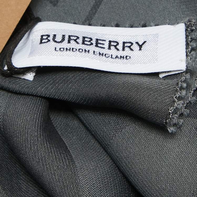 Pre Owned Burberry Grey Giant Check Jacquard Chiffon Scarf 
