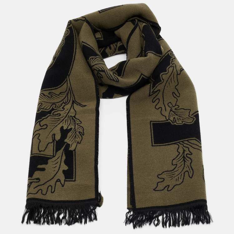 Pre Owned Burberry Fern Green Logo Oak Leaf Wool Football Scarf